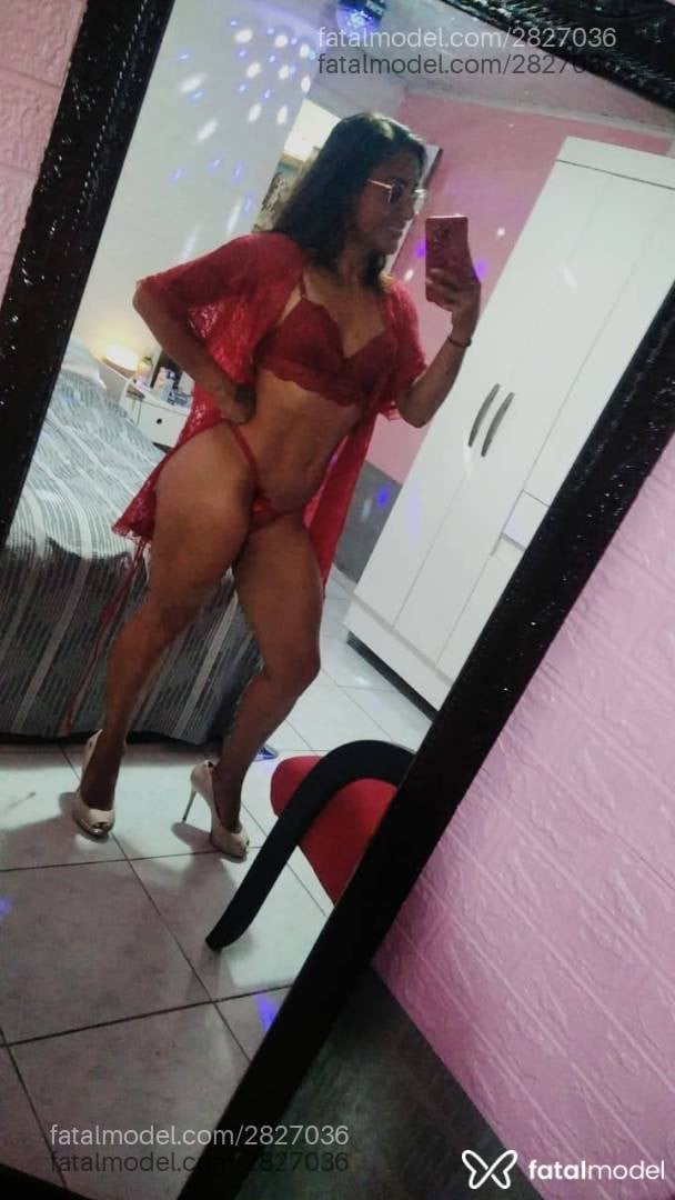 Acompanhante mulher morena (o) de olhos castanhos em Penha - Cibelle Paiva