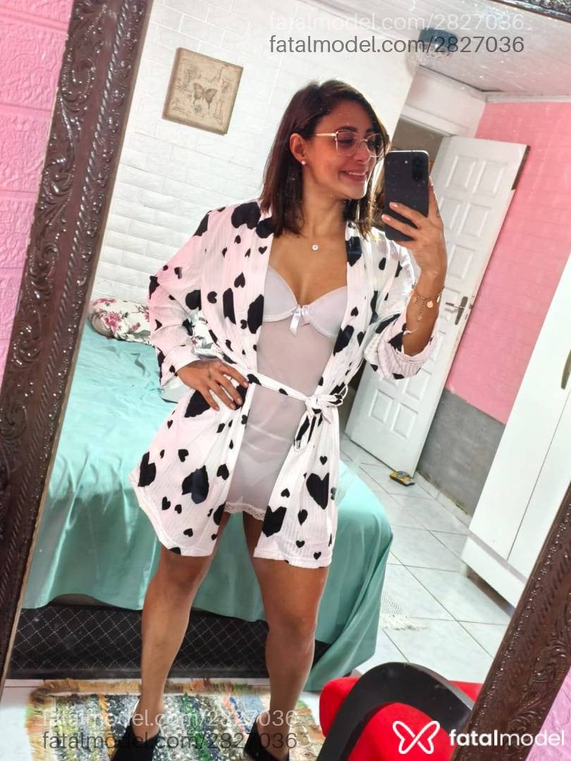Acompanhante mulher morena (o) de olhos castanhos em Penha - Cibelle Paiva