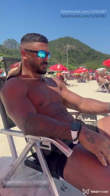 Acompanhante homem morena (o) de olhos pretos em Rio de Janeiro - David Bras