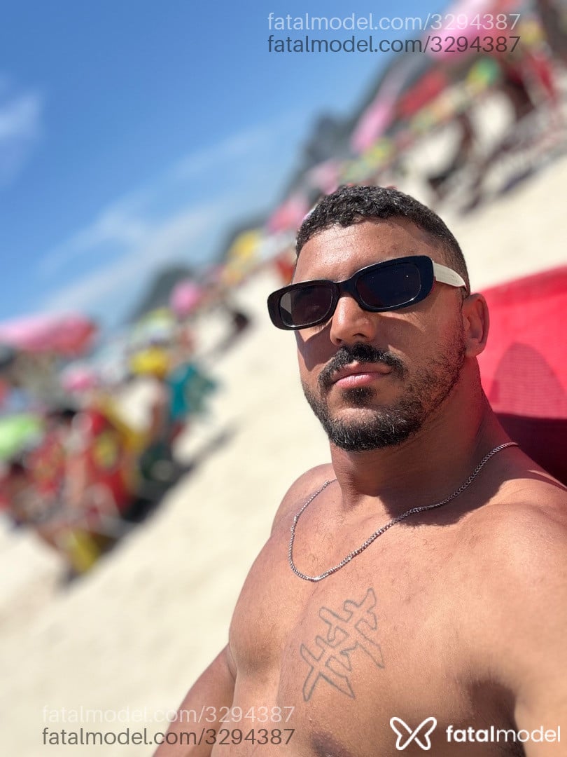 Acompanhante homem morena (o) de olhos pretos em Rio de Janeiro - David Bras