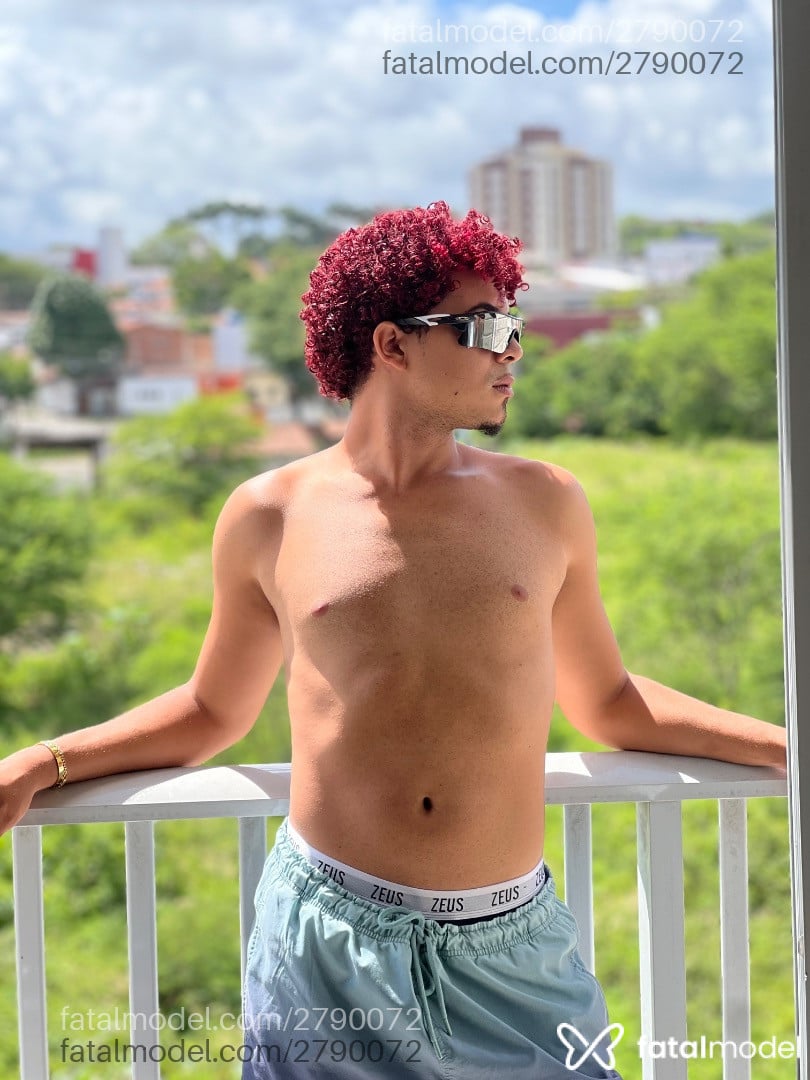 Acompanhante homem morena (o) de olhos pretos em Campina Grande - Lorenzo Moreau