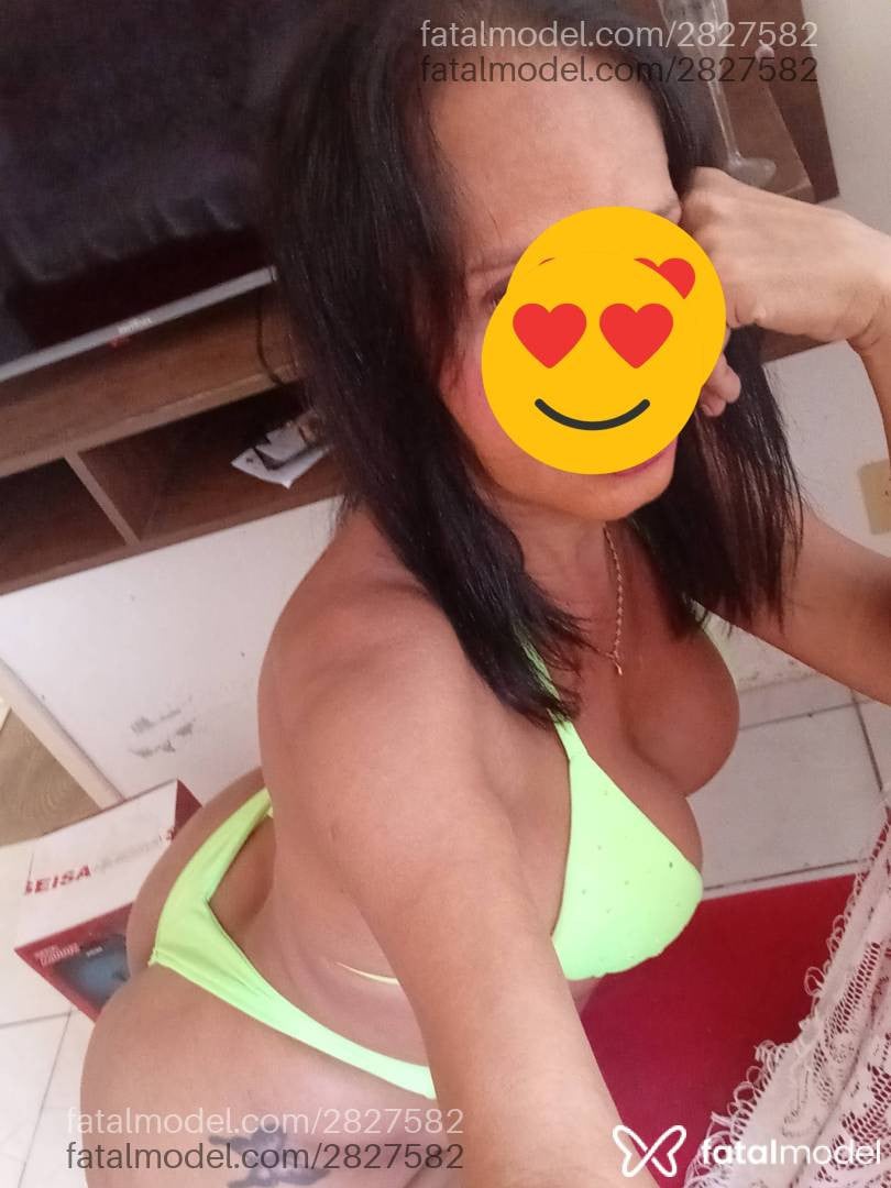 Acompanhante mulher trans morena (o) de olhos castanhos - Gisele
