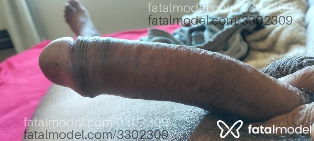 Acompanhante homem morena (o) de olhos castanhos em Blumenau - Morenoblu