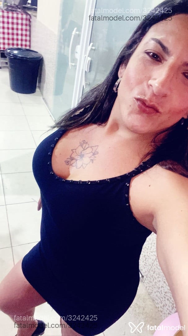 Acompanhante mulher trans morena (o) de olhos castanhos em Rio de Janeiro - Giuliafuracao
