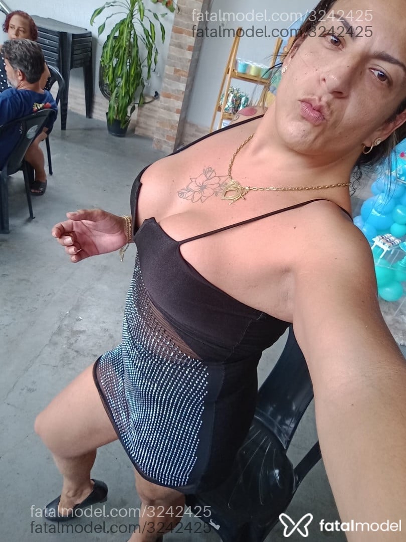 Acompanhante mulher trans morena (o) de olhos castanhos em Rio de Janeiro - Giuliafuracao
