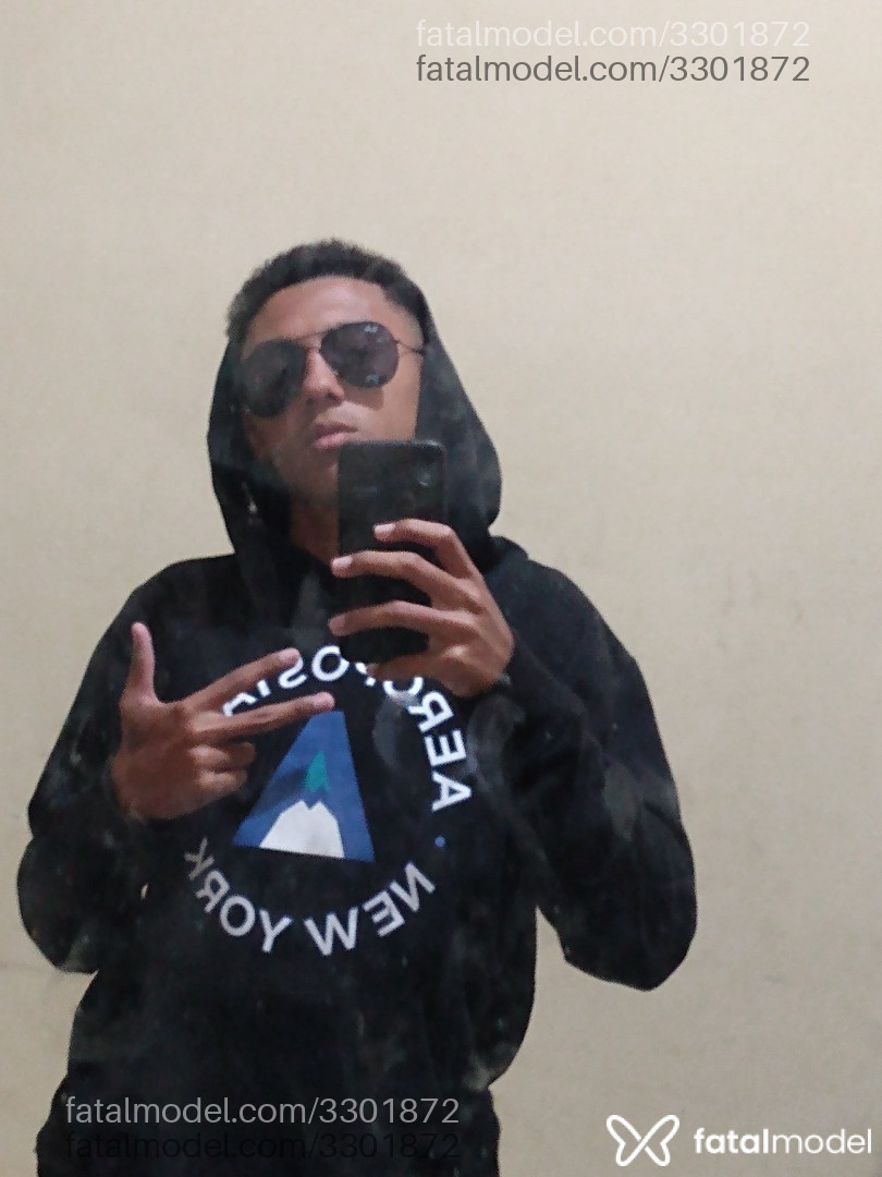 Acompanhante homem morena (o) de olhos pretos em Belo Horizonte - Walisson Junio
