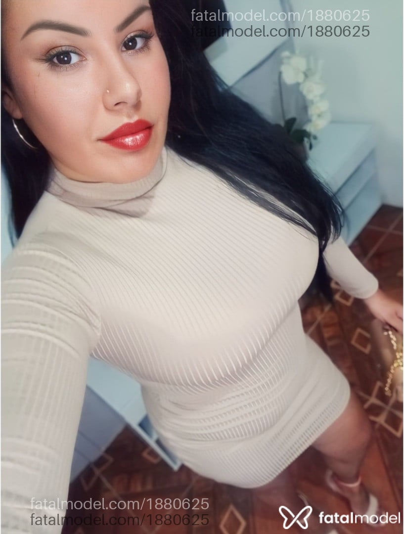Acompanhante mulher morena (o) de olhos castanhos - Letícia Prado