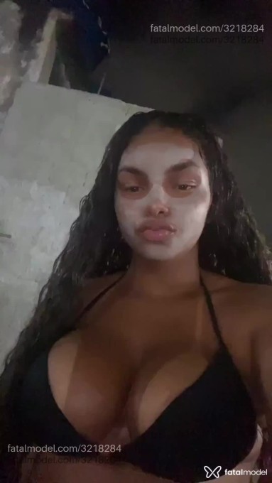 Acompanhante mulher morena (o) de olhos mel em Rio de Janeiro - Athena