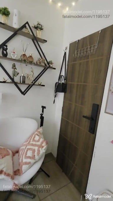 Acompanhante mulher loira (o) de olhos azuis em Boa Vista - Sofia Ninfentinha