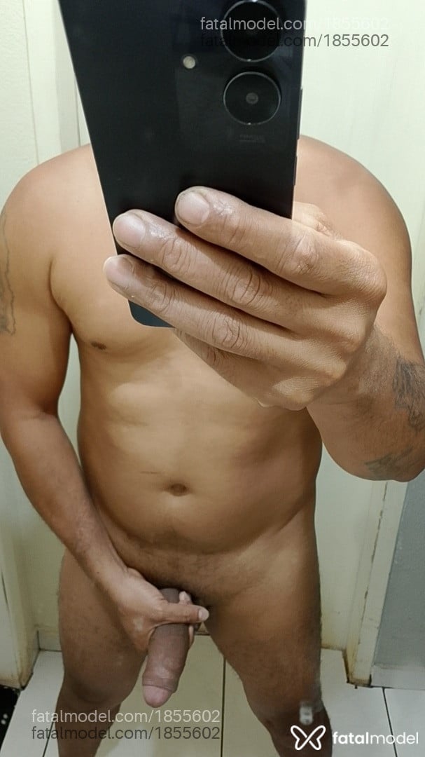 Acompanhante homem morena (o) de olhos pretos - Frank Acompanhante homem morena (o) de olhos pretos - Frank