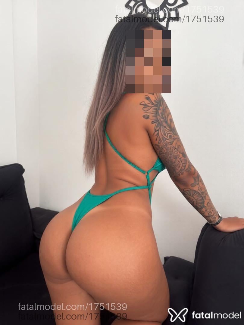 Acompanhante mulher morena (o) de olhos castanhos em Rio de Janeiro - Scarlet