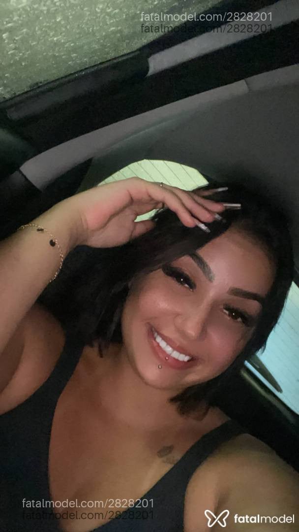 Acompanhante mulher morena (o) de olhos castanhos - Babi Albuquerque