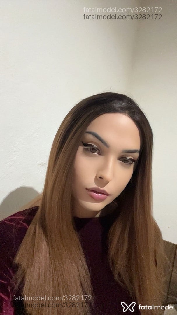 Acompanhante mulher trans ruiva (o) de olhos mel em Caçapava Acompanhante mulher trans ruiva (o) de olhos mel em Caçapava - Ray Martins