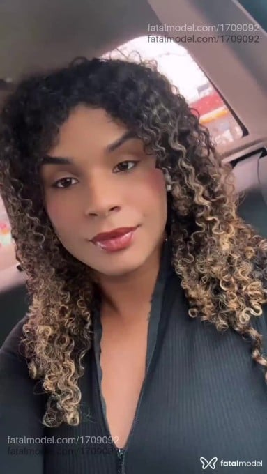 Acompanhante mulher trans morena (o) de olhos castanhos em Rio de Janeiro - Paolla
