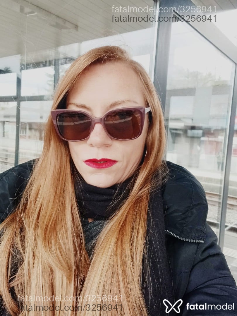 Acompanhante mulher ruiva (o) de olhos castanhos em Betim - Kimberly Kym
