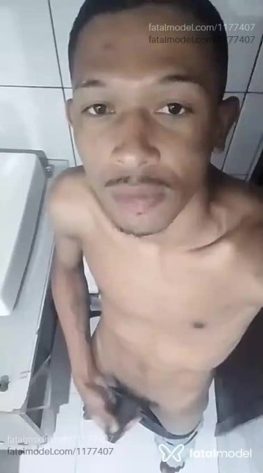 Acompanhante homem com cabelo castanho de olhos castanhos em Campos dos Goytacazes Acompanhante homem com cabelo castanho de olhos castanhos em Campos dos Goytacazes - Matheus Martins
