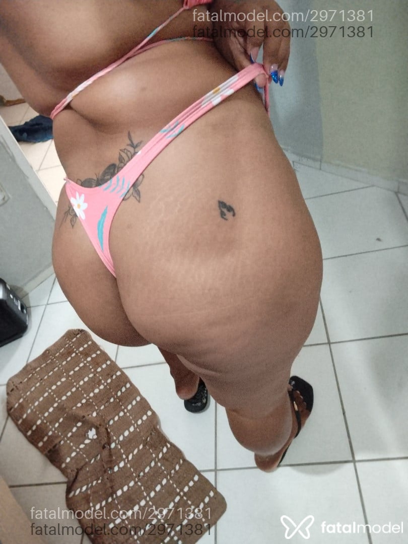 Acompanhante mulher ruiva (o) de olhos castanhos em Juazeiro Acompanhante mulher ruiva (o) de olhos castanhos em Juazeiro - Penélope