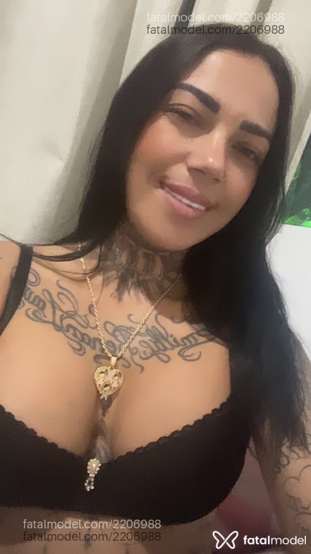 Acompanhante mulher morena (o) de olhos castanhos em Porto Alegre - Larissa
