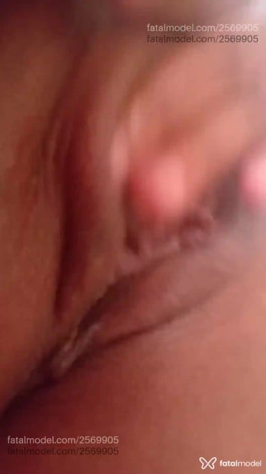 Acompanhante mulher morena (o) de olhos castanhos em Nova Iguaçu - Angel