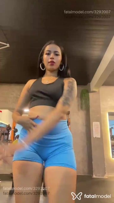 Acompanhante mulher morena (o) de olhos pretos em Virtual Acompanhante mulher morena (o) de olhos pretos em Virtual - Rayane Sousa