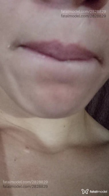 Acompanhante mulher com cabelo castanho de olhos castanhos em Novo Hamburgo - Dominique