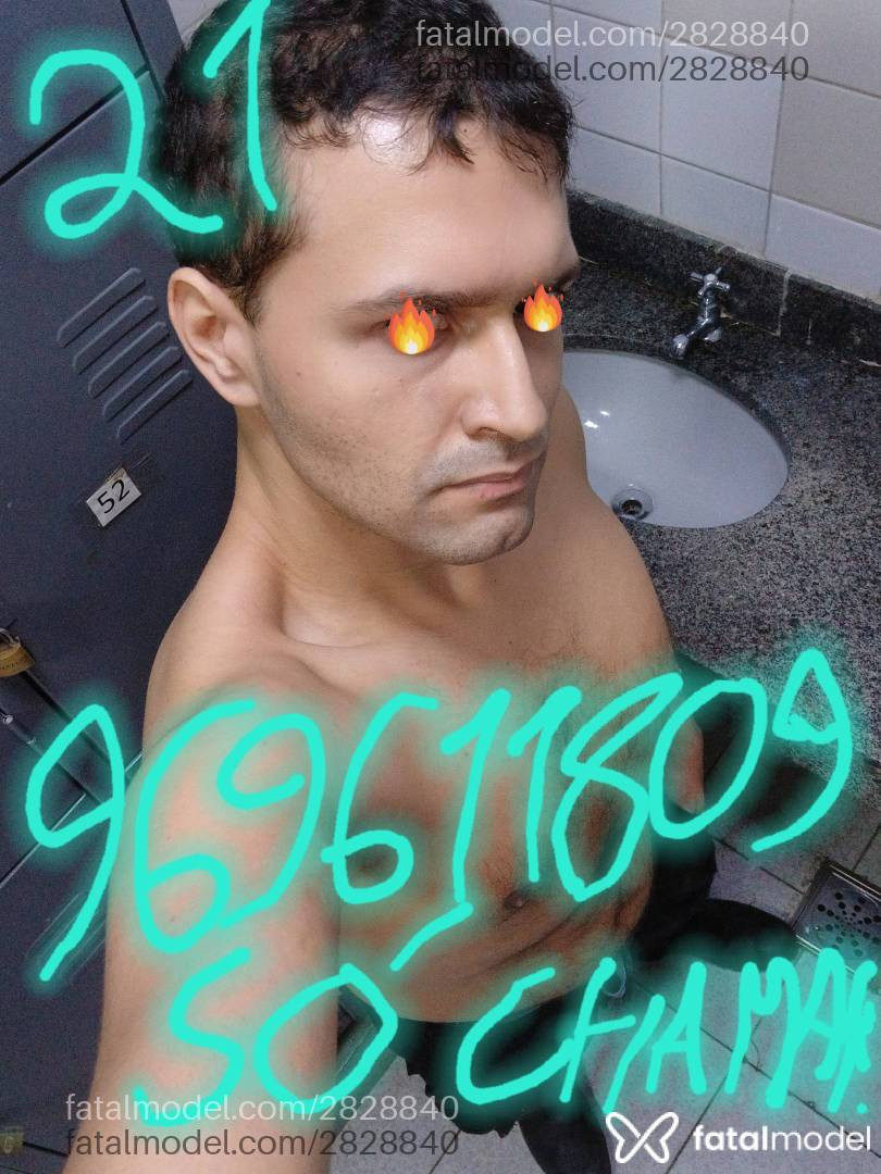 Acompanhante homem com cabelo castanho de olhos castanhos em Rio de Janeiro - Matheus Werneck
