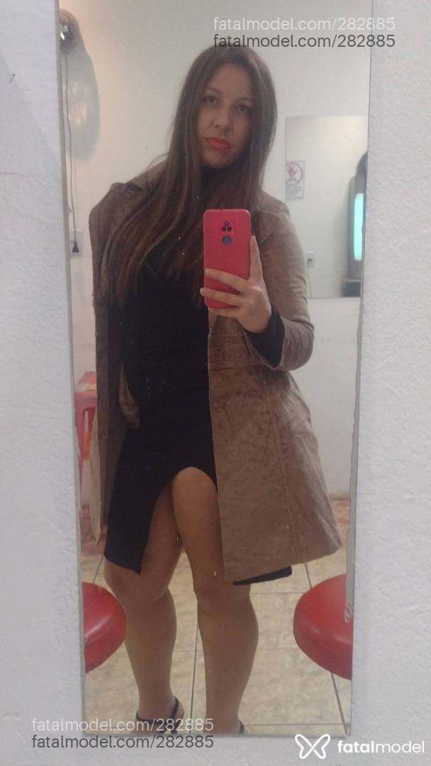 Acompanhante mulher loira (o) de olhos mel - Mirella Dos Reis Acompanhante mulher loira (o) de olhos mel - Mirella Dos Reis