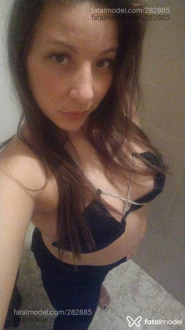 Acompanhante mulher loira (o) de olhos mel em Feliz - Mirella Dos Reis