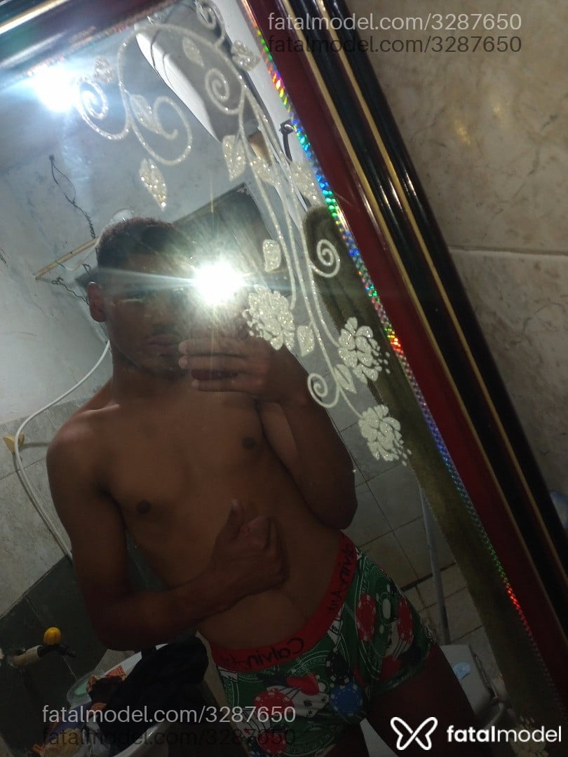 Acompanhante homem morena (o) de olhos pretos em Belo Horizonte - Paulo