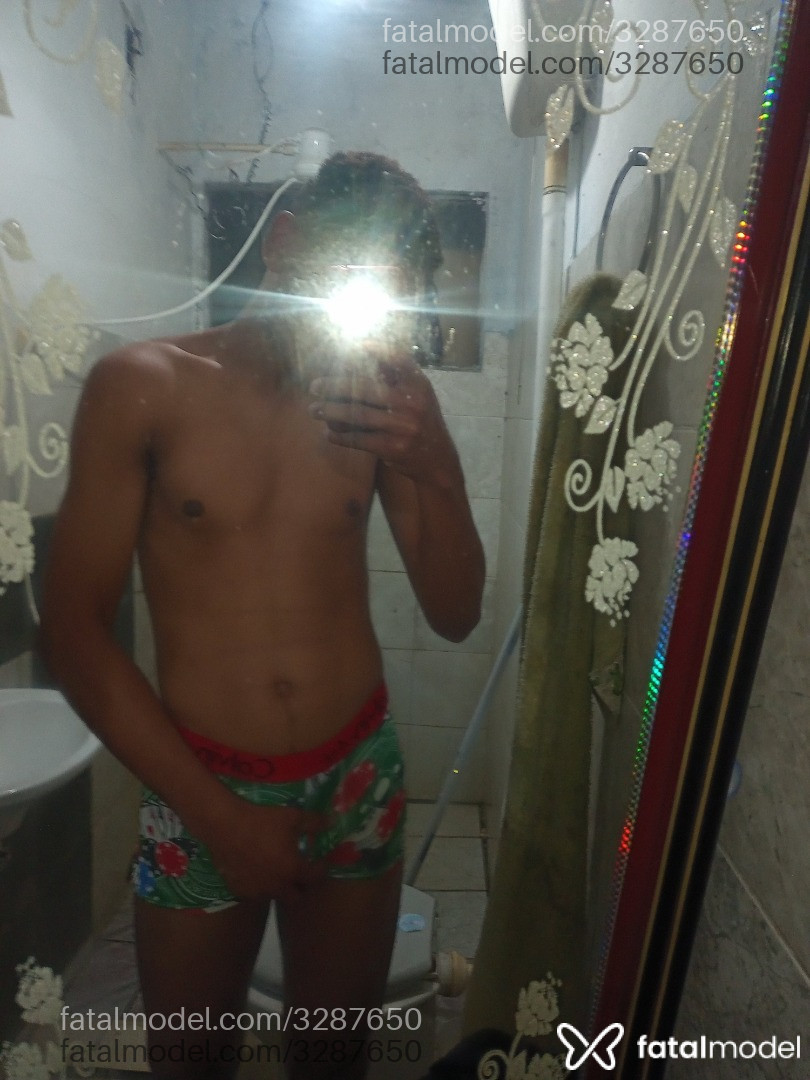 Acompanhante homem morena (o) de olhos pretos em Belo Horizonte - Paulo