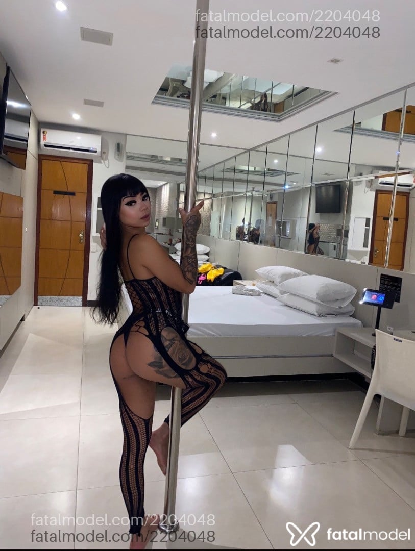 Acompanhante mulher morena (o) de olhos pretos em Belo Horizonte - Japaa