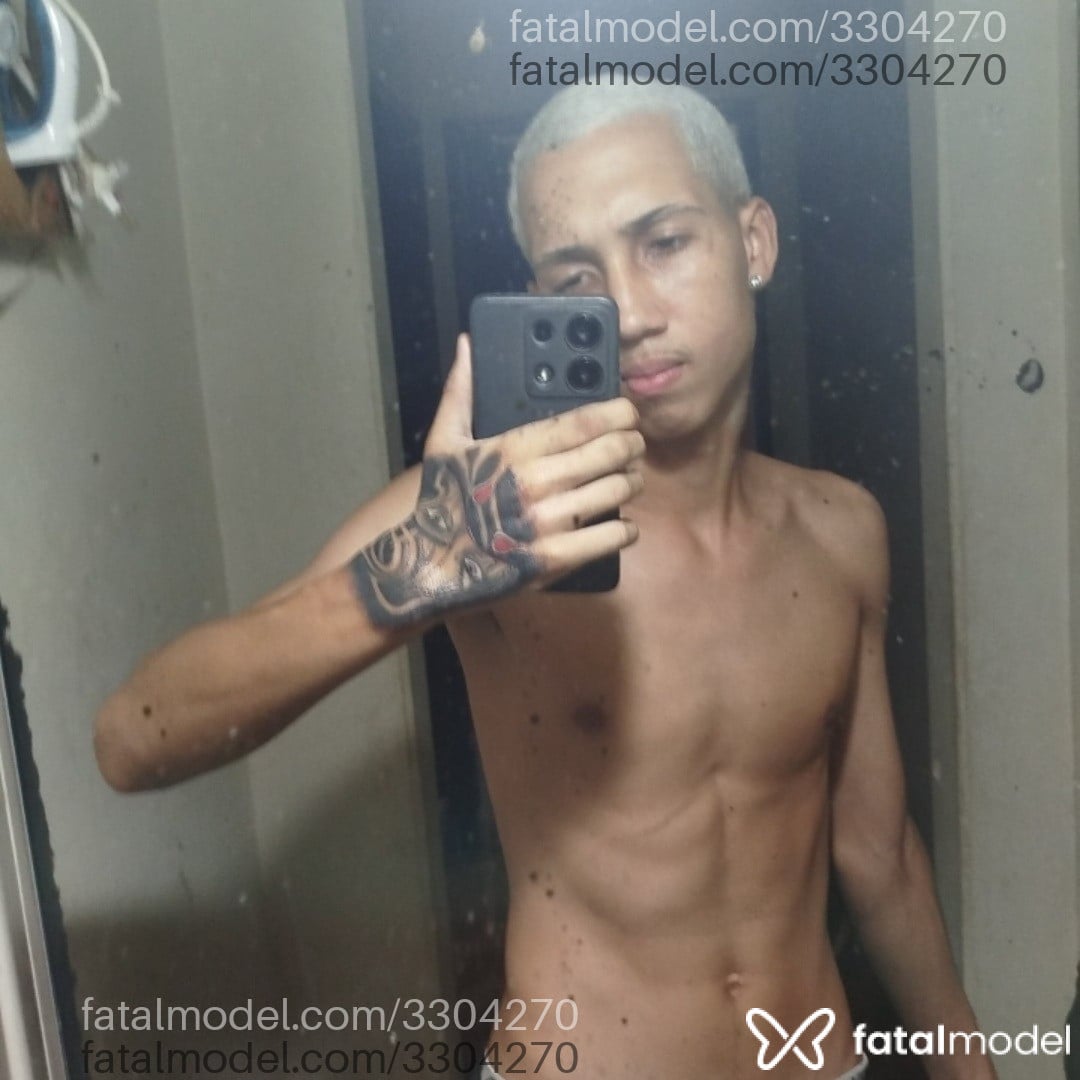 Acompanhante homem morena (o) de olhos castanhos - Thrss Acompanhante homem morena (o) de olhos castanhos - Thrss