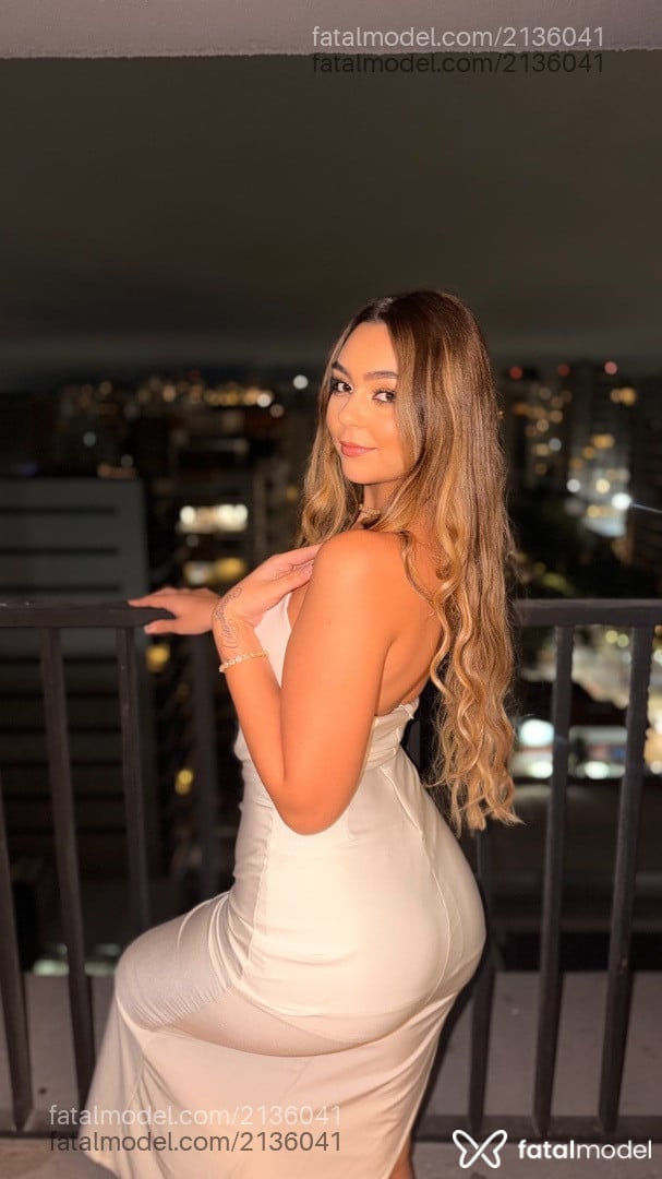 Acompanhante mulher morena (o) de olhos castanhos em São Paulo - Nicole