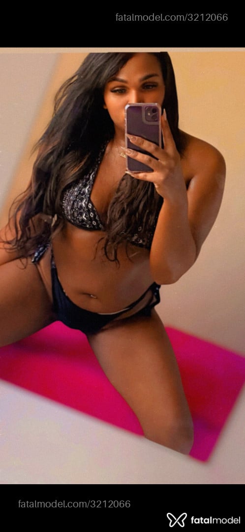 Acompanhante mulher trans morena (o) de olhos castanhos em Rio de Janeiro - Samantha