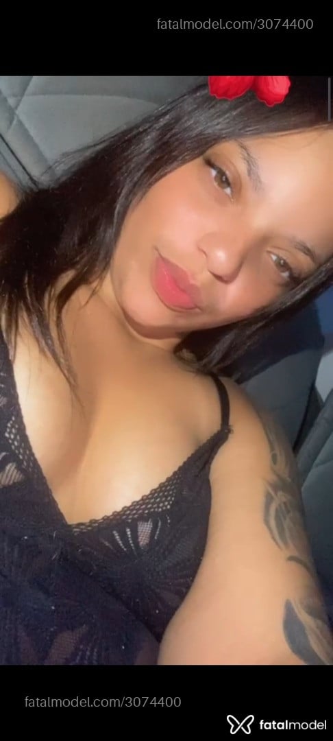 Acompanhante mulher morena (o) de olhos mel em Nerópolis - Maria