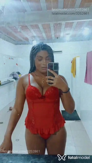 Acompanhante mulher com cabelo castanho de olhos pretos em Rio de Janeiro - Suelen Veríssimo
