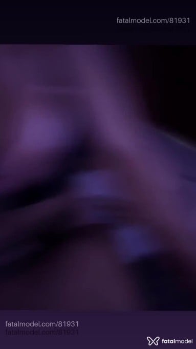Acompanhante mulher trans com cabelo castanho de olhos verdes em Fortaleza - Kariny Cruz