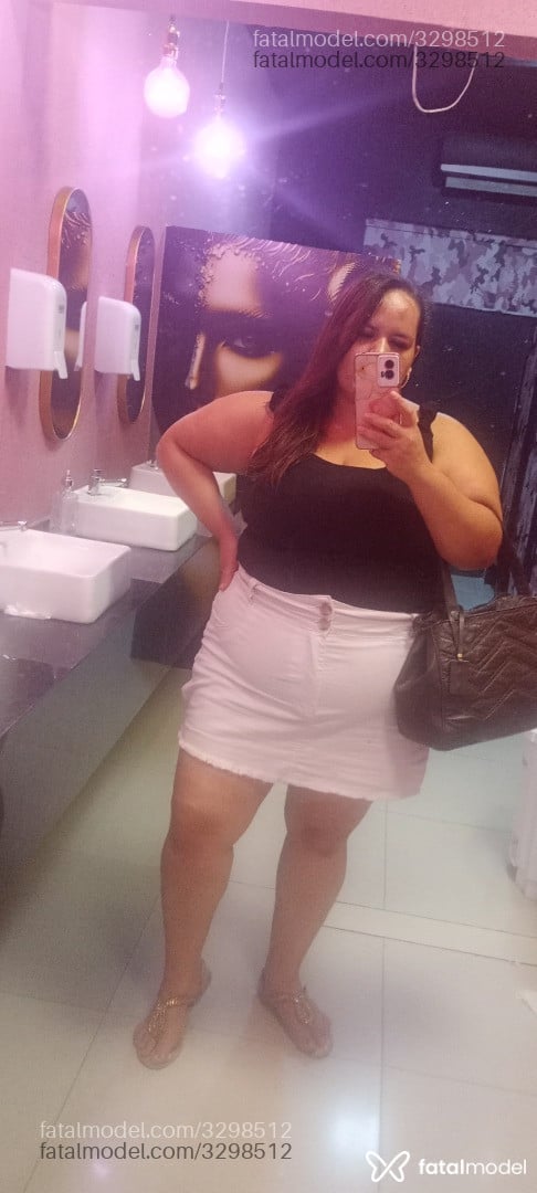 Acompanhante mulher com cabelo castanho de olhos castanhos em Petrolina - Branca Oliveira