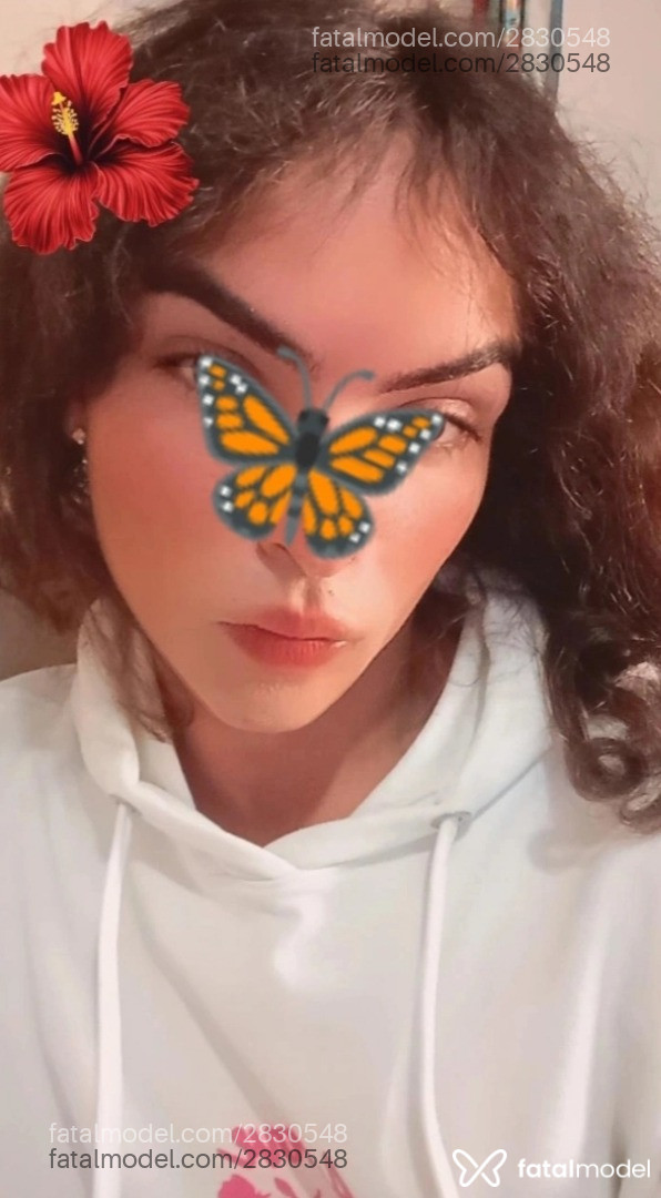 Acompanhante mulher trans com cabelo castanho de olhos castanhos em Videira - Manu