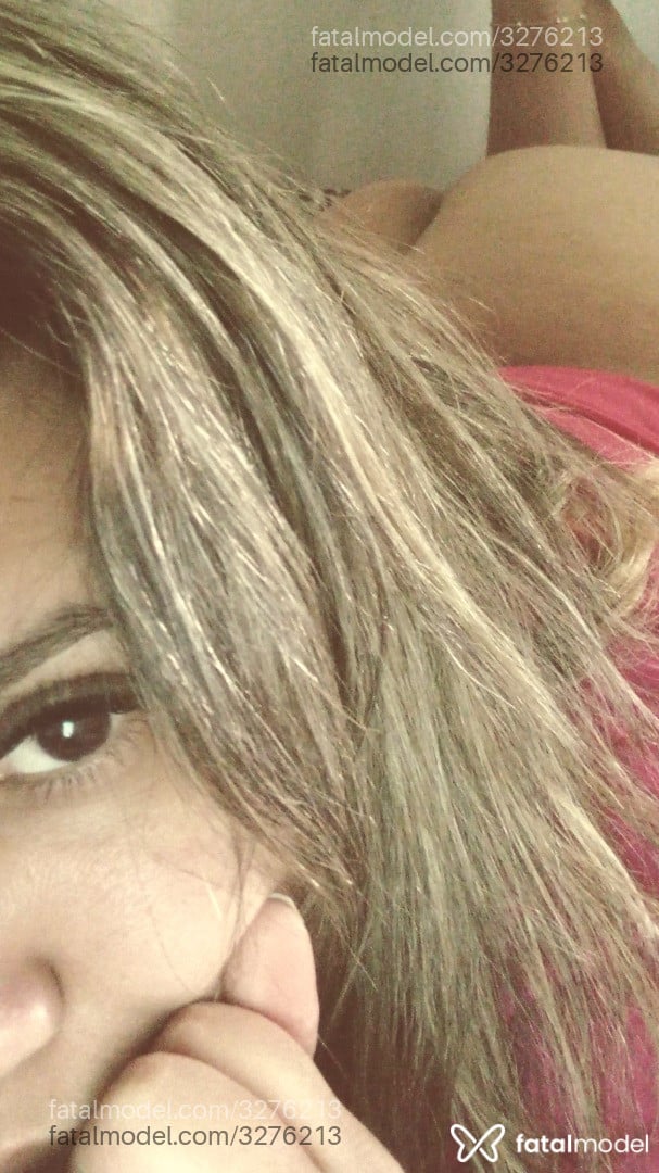 Acompanhante mulher com cabelo castanho de olhos pretos em Campo Mourão Acompanhante mulher com cabelo castanho de olhos pretos em Campo Mourão - Laura