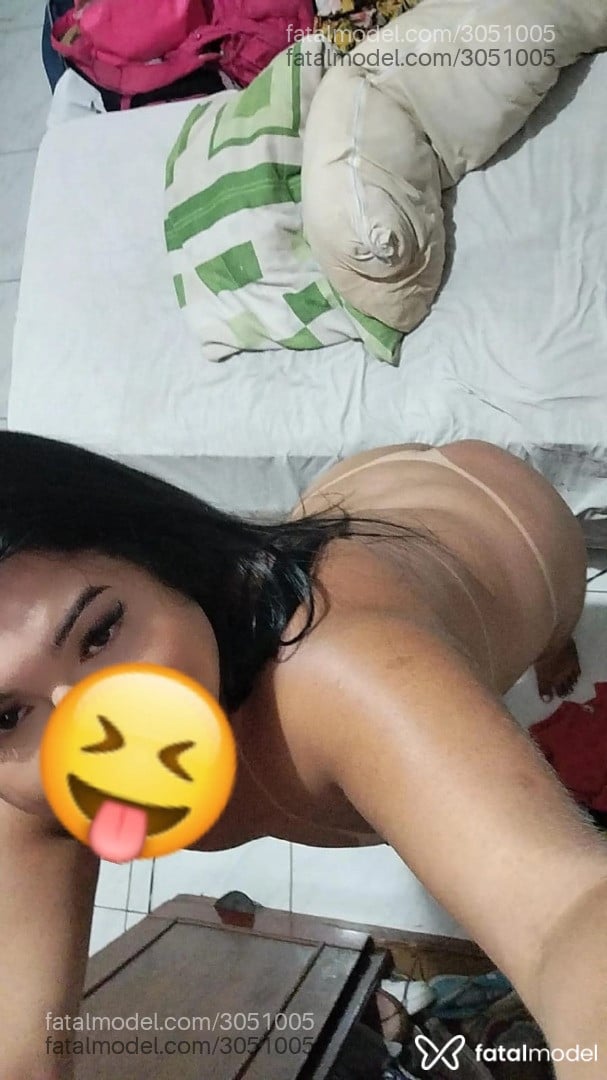 Acompanhante mulher trans morena (o) de olhos castanhos em Uberlândia - Japaa