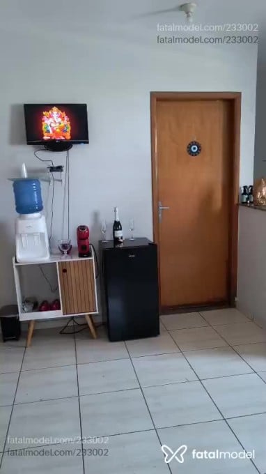 Acompanhante mulher com cabelo castanho de olhos castanhos em Ribeirão Preto - Akemi