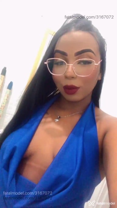 Acompanhante mulher morena (o) de olhos castanhos em Peruíbe Acompanhante mulher morena (o) de olhos castanhos em Peruíbe - Kauany