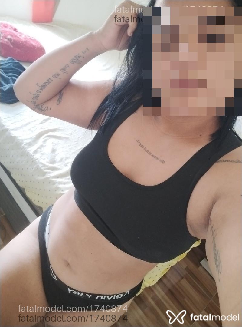 Acompanhante mulher com cabelo castanho de olhos castanhos em Maceió - Julia Fonseca