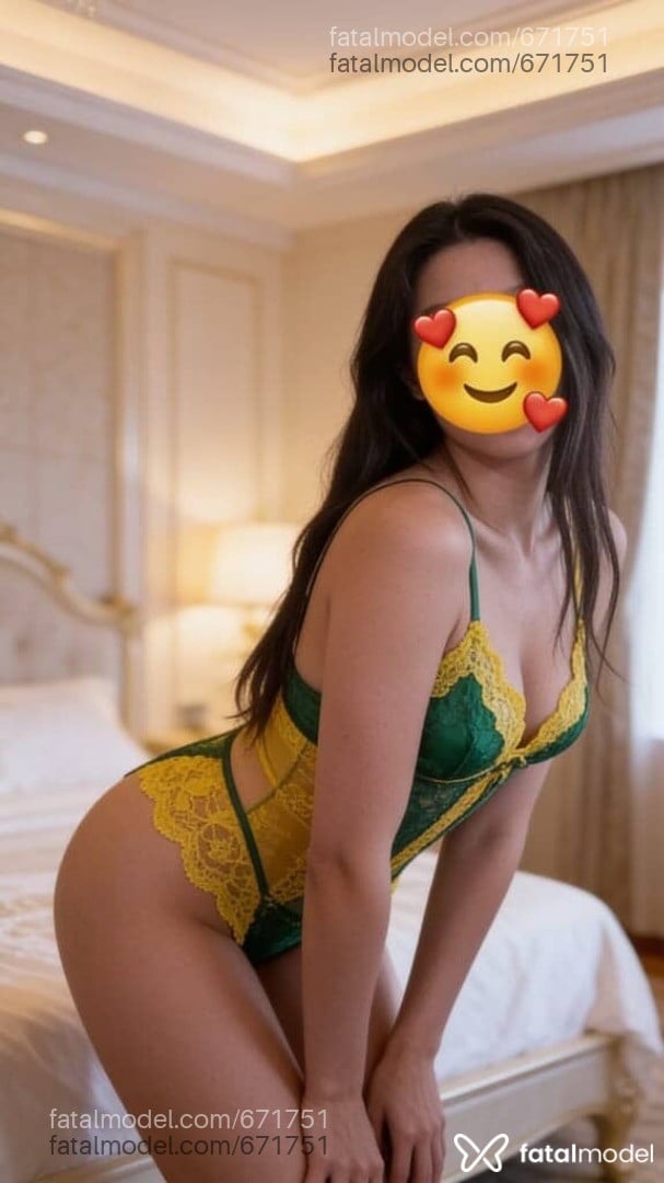 Acompanhante mulher com cabelo castanho de olhos castanhos em Planaltina Acompanhante mulher com cabelo castanho de olhos castanhos em Planaltina - Jade