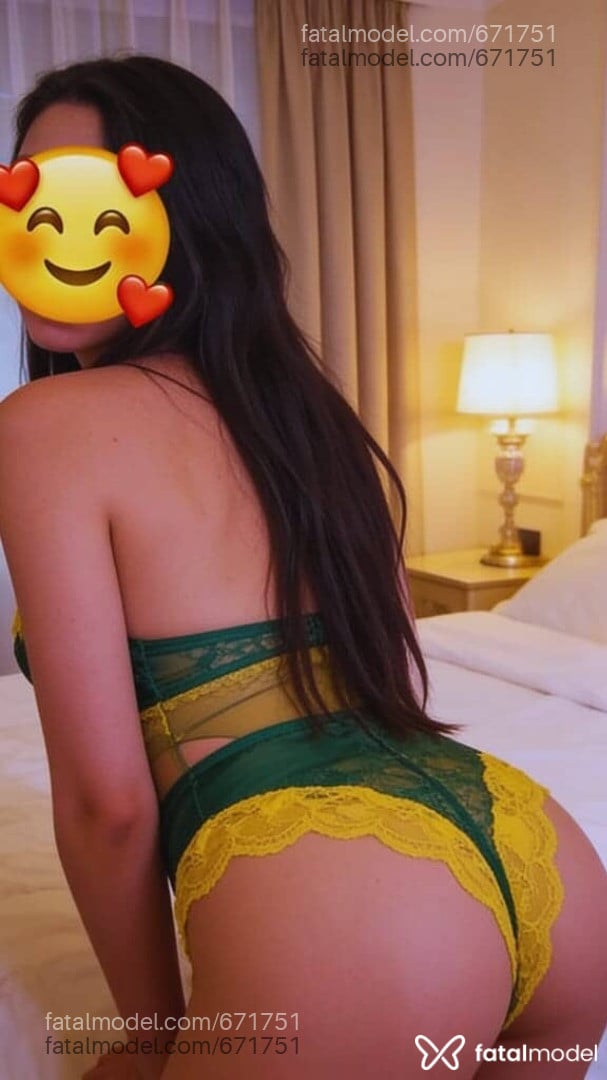 Acompanhante mulher com cabelo castanho de olhos castanhos em Planaltina - Jade