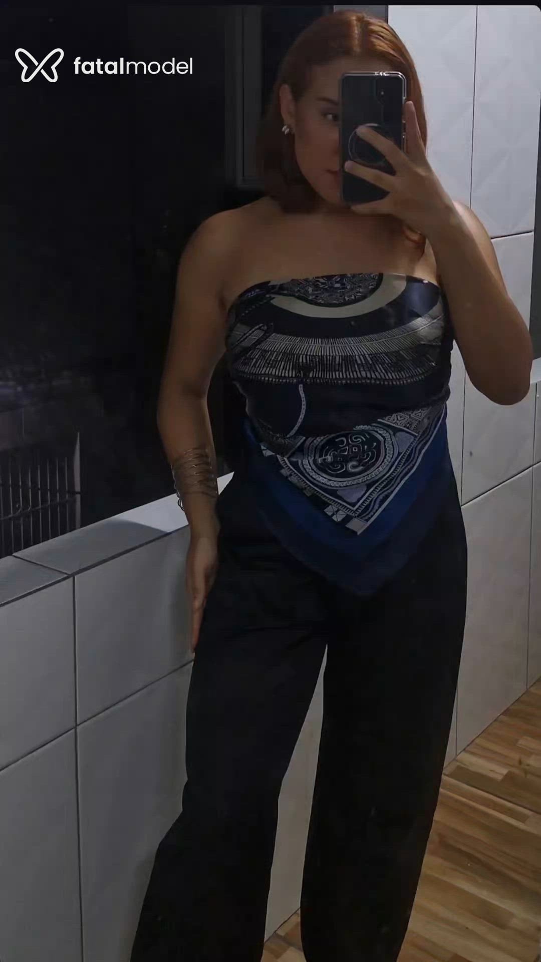 Acompanhante mulher morena (o) de olhos castanhos - Chloe Acompanhante mulher morena (o) de olhos castanhos - Chloe