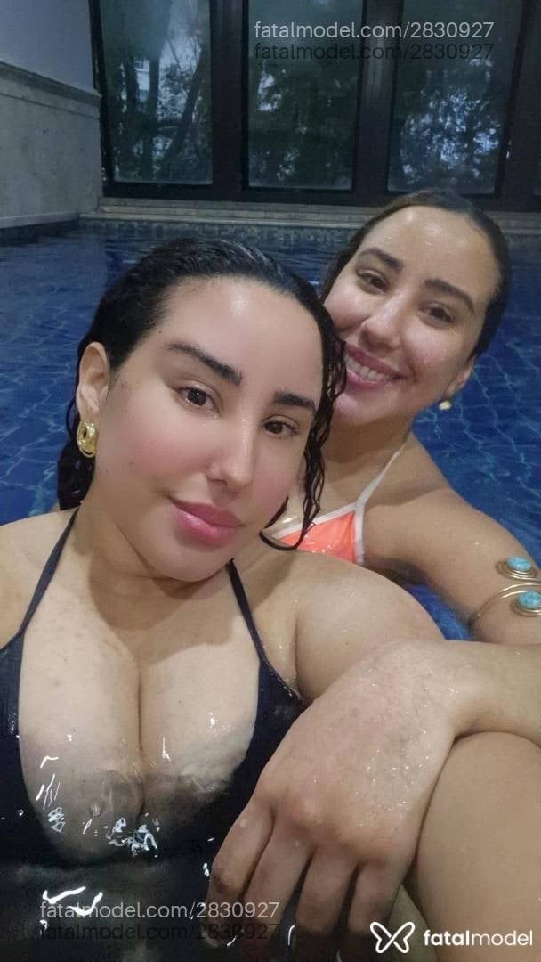 Acompanhante mulher morena (o) de olhos castanhos - Chloe