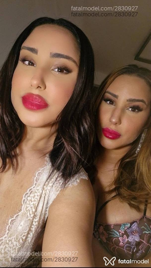 Acompanhante mulher morena (o) de olhos castanhos - Chloe