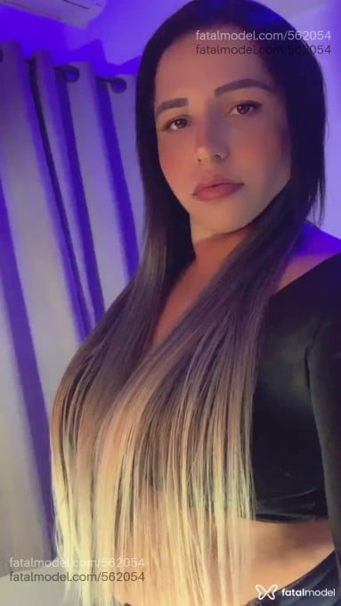 Acompanhante mulher trans morena (o) de olhos castanhos em Arcos - DEISE ALMEIDA